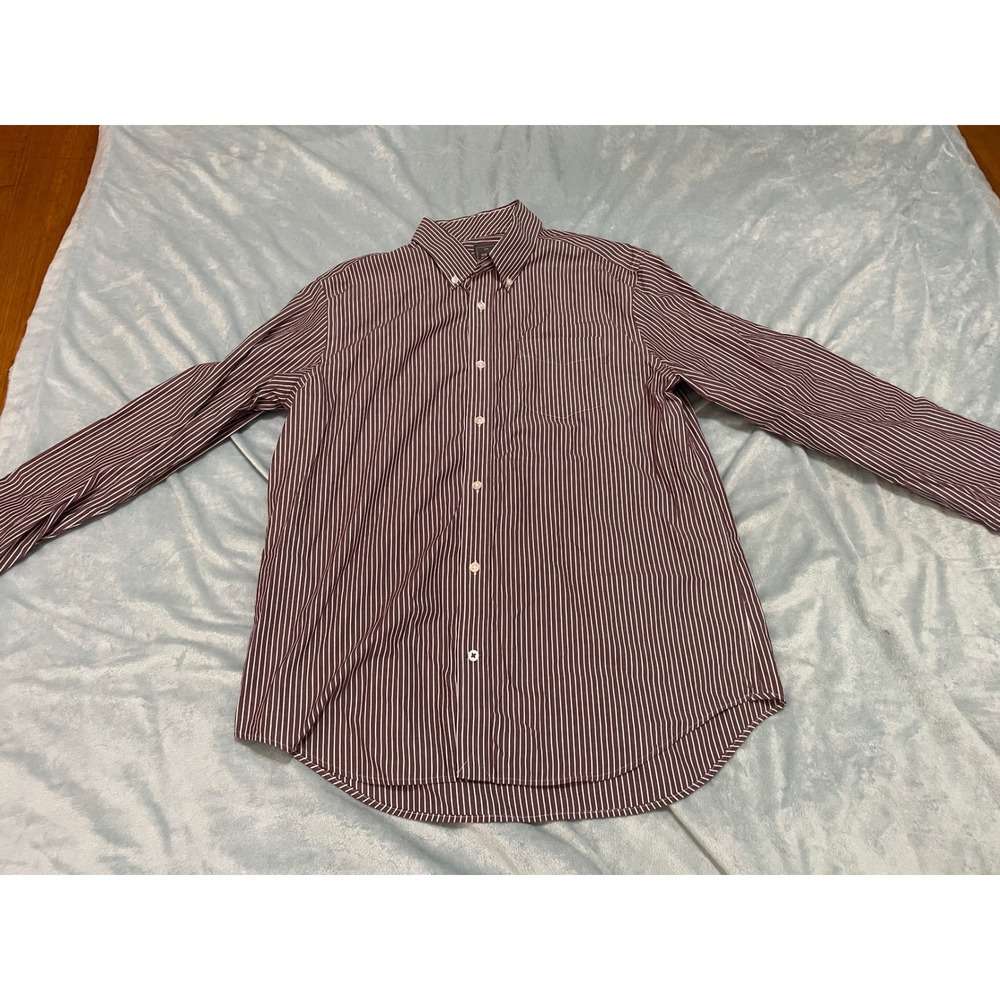 Gap Mens Non-Iron Button Down Shirt Burgundy White Striped Long Sleeve RN 54023